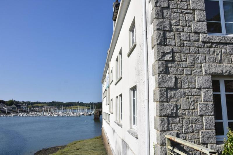 Maison - 216 m² - 8 pièces