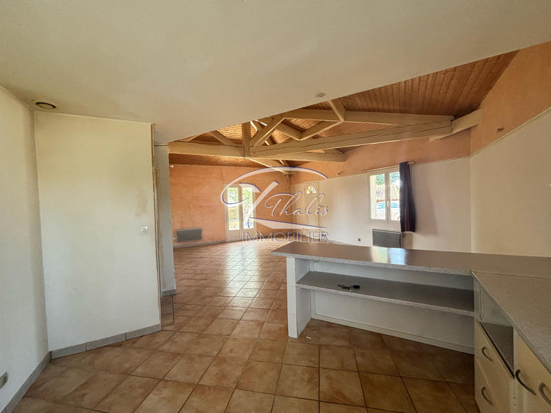 Maison ancienne - 210 m² - 9 pièces