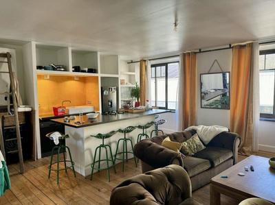 Loft - 56 m² - 2 pièces