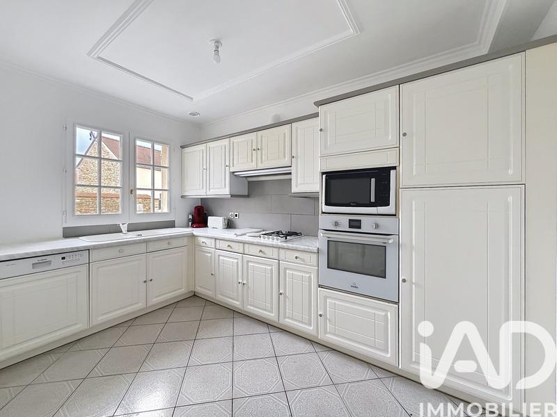 Maison - 94 m² - 4 pièces