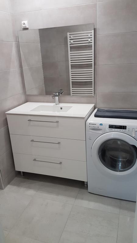 Appartement - 84 m² - 1 pièce