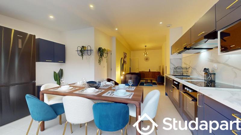 Chambre - 13 m² - 1 pièce