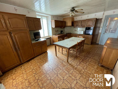 Maison - 151 m² - 5 pièces