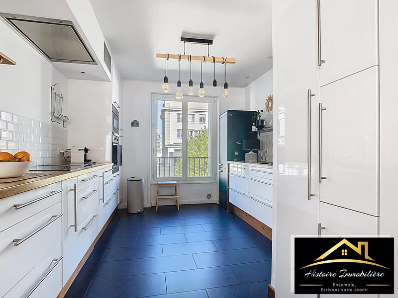 Appartement - 139 m² - 5 pièces