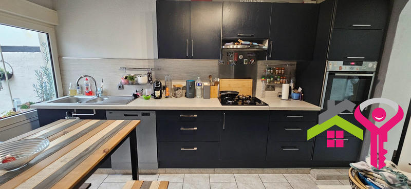 Maison - 85 m² - 4 pièces