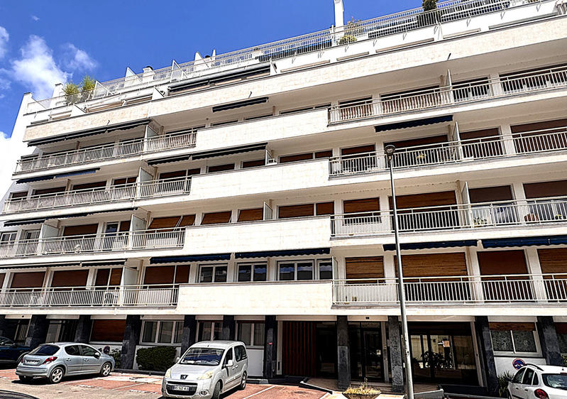 Appartement - 94 m² - 3 pièces