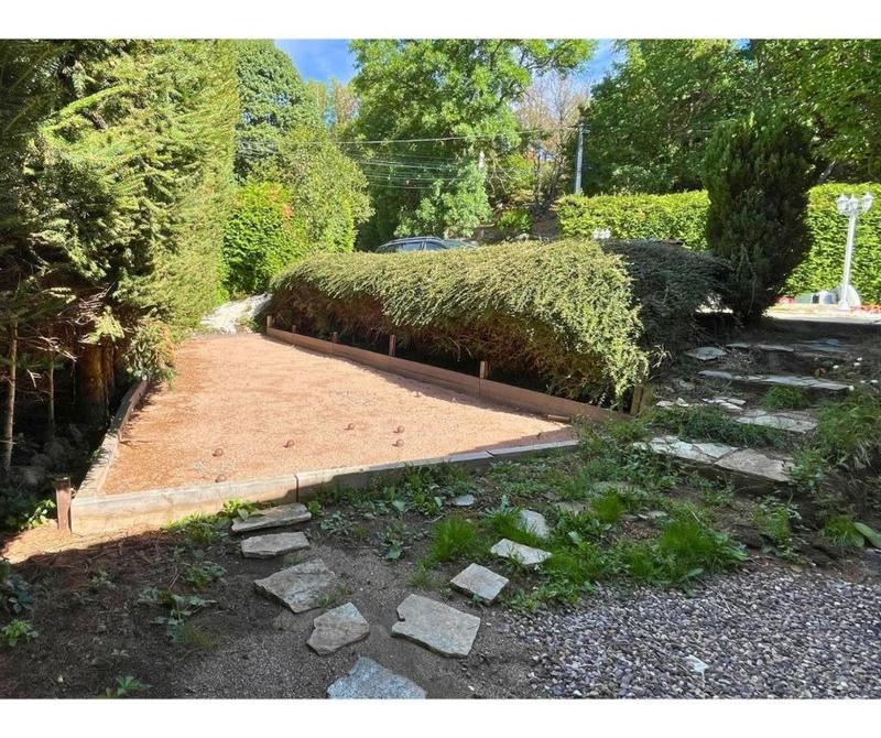 Maison - 182 m² - 10 pièces