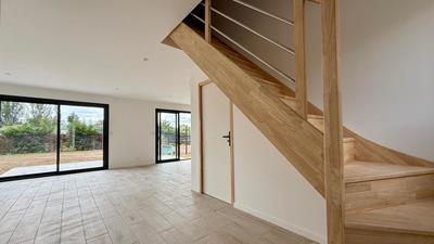 Maison - 87 m² - 4 pièces