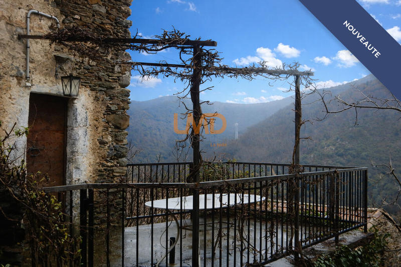 Maison en pierre - 87 m² - 6 pièces