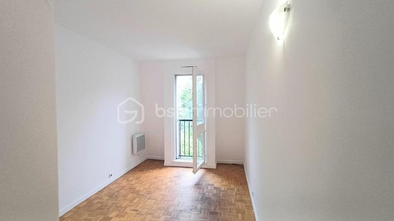 Maison - 94 m² - 5 pièces