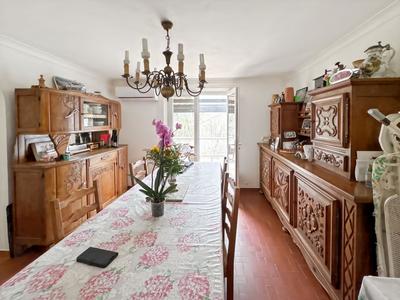 Maison - 188 m² - 5 pièces