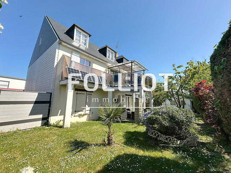 Viager - Maison - 195 m² - 9 pièces