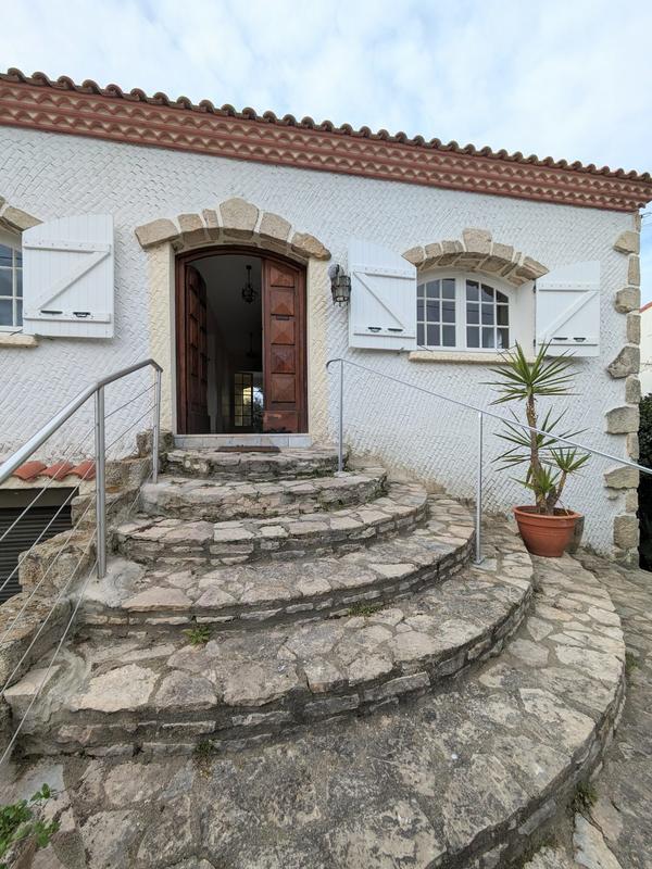 Maison ancienne - 186 m² - 6 pièces