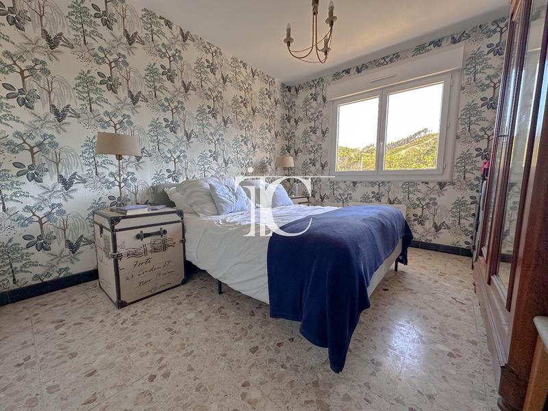 Maison - 183 m² - 6 pièces