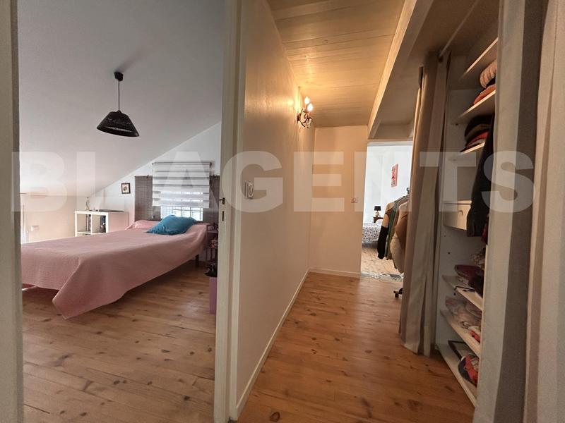 Maison de ville - 141 m² - 8 pièces