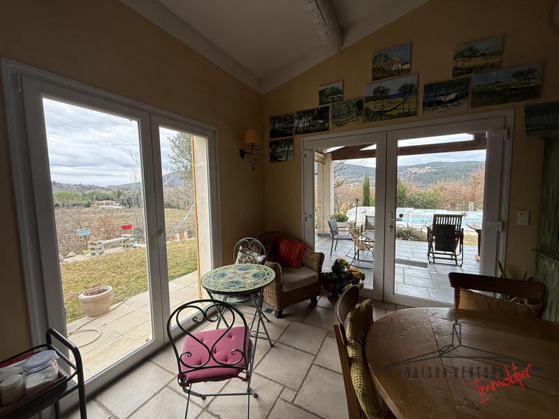 Maison - 120 m² - 5 pièces