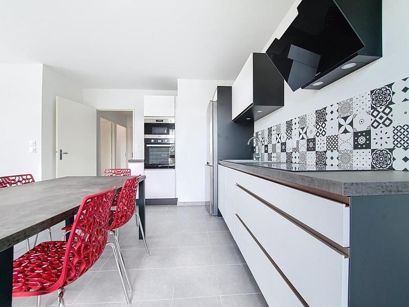 Appartement - 61 m² - 3 pièces