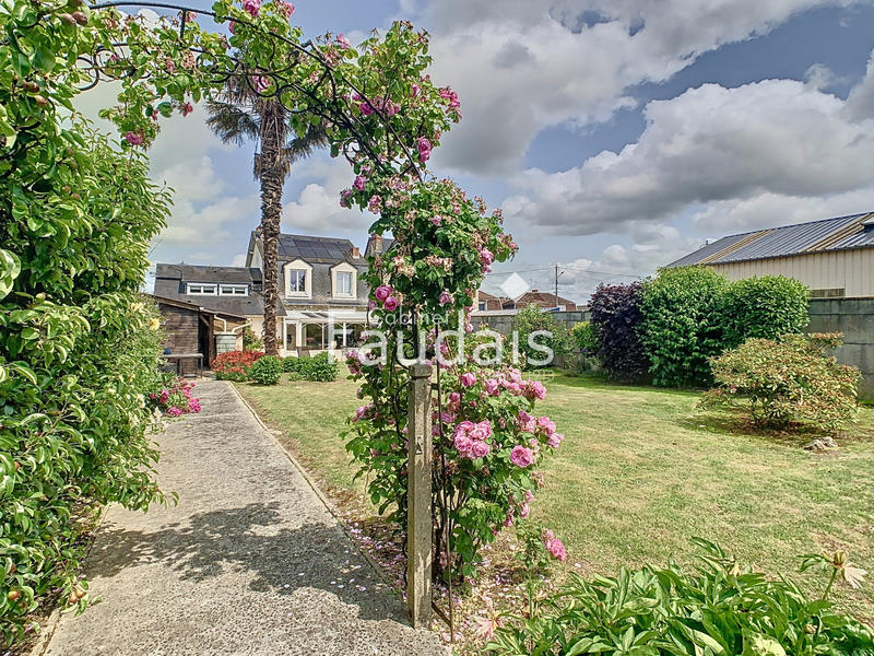 Maison - 168 m² - 7 pièces