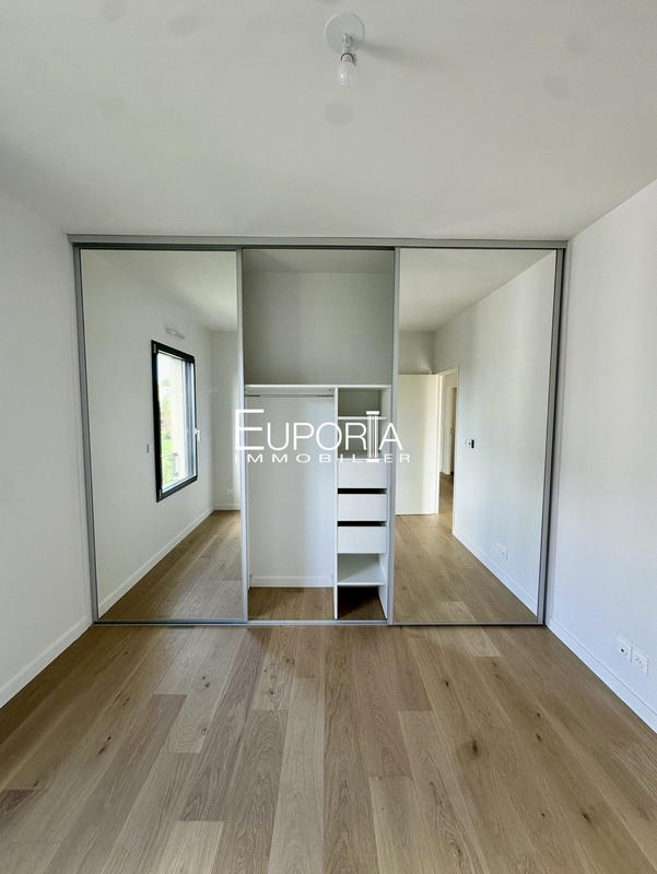 Appartement - 127 m² - 4 pièces