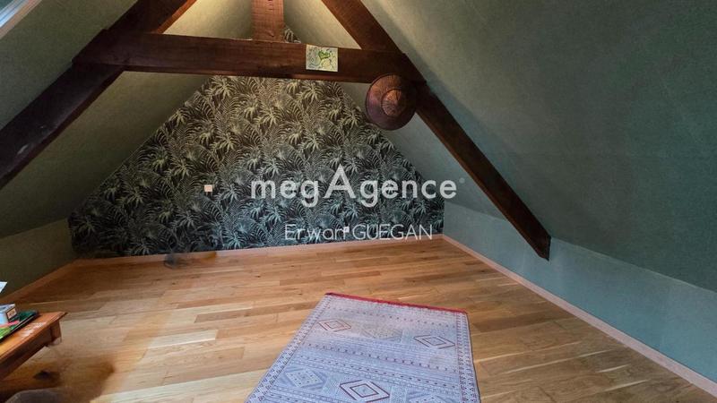 Maison - 393 m² - 14 pièces