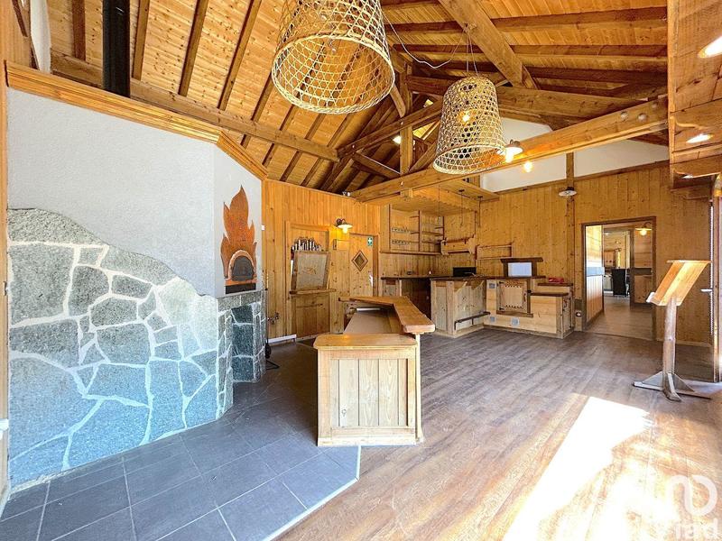 Local commercial - 154 m²