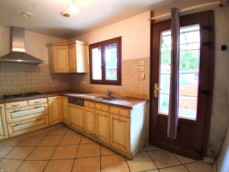 Maison - 85 m² - 4 pièces