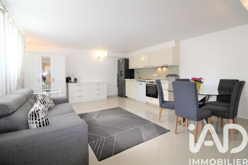 Maison - 170 m² - 7 pièces