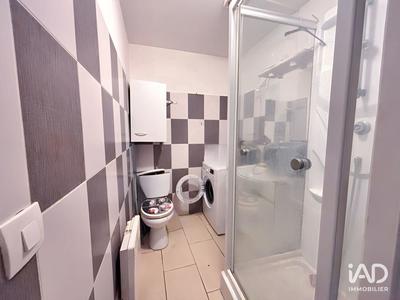 Appartement - 100 m² - 2 pièces