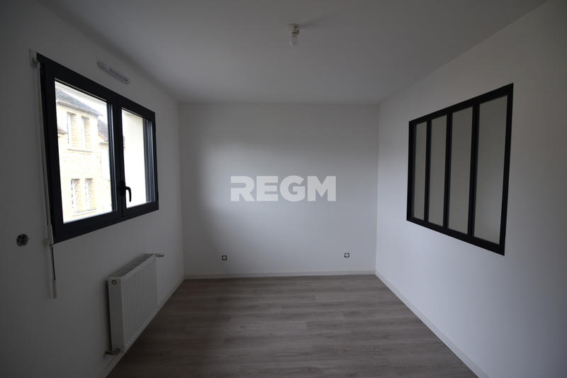 Maison - 102 m² - 5 pièces