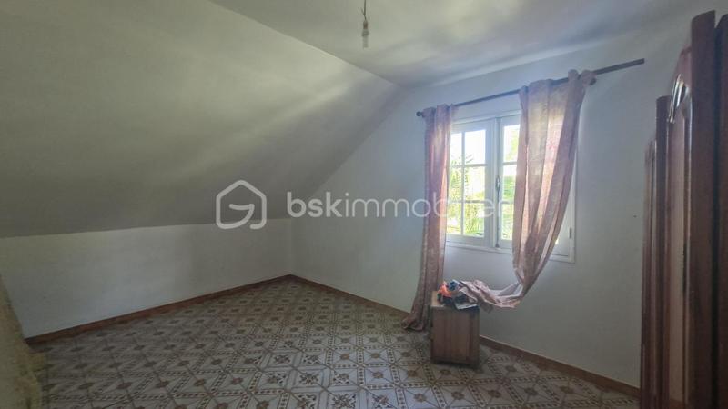 Maison - 188 m² - 8 pièces