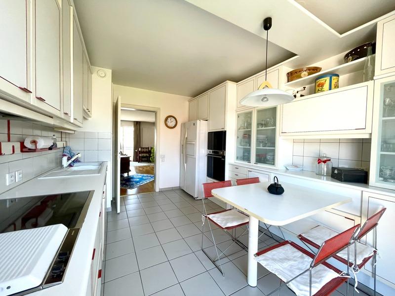 Appartement bourgeois - 135 m² - 5 pièces