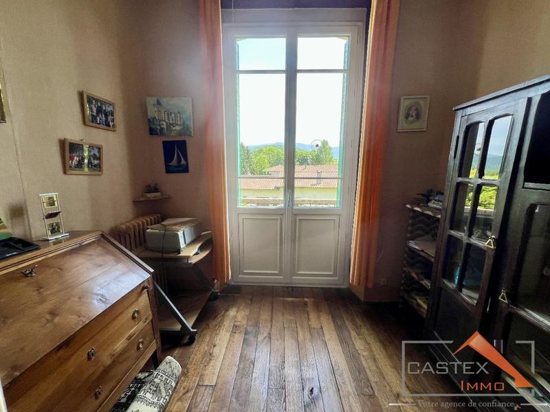 Maison bourgeoise - 224 m² - 9 pièces