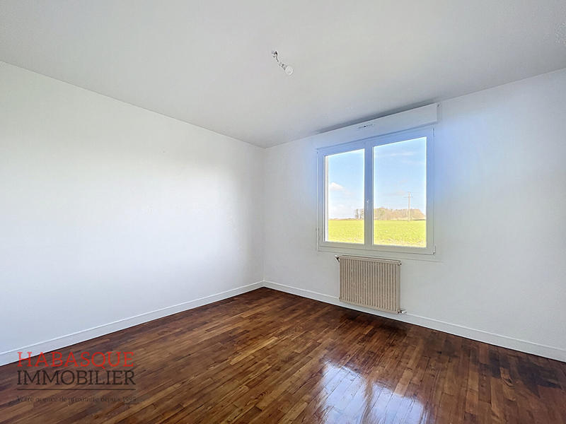 Maison - 98 m² - 4 pièces