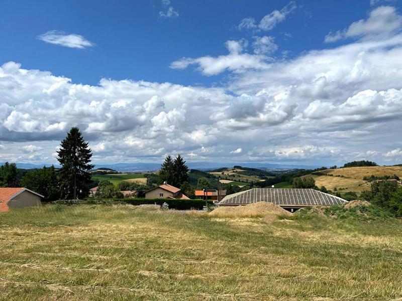 Terrain constructible - 1 033 m²