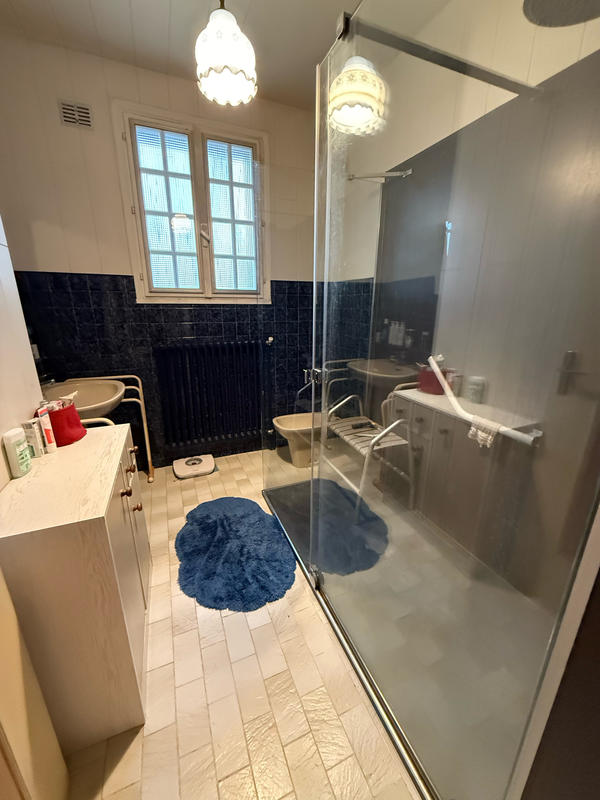 Maison - 181 m² - 7 pièces