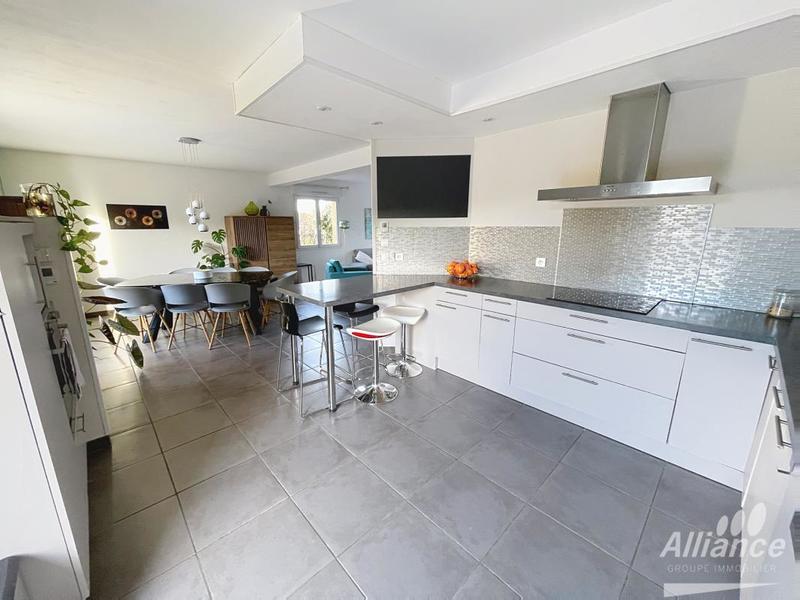 Maison - 130 m² - 6 pièces