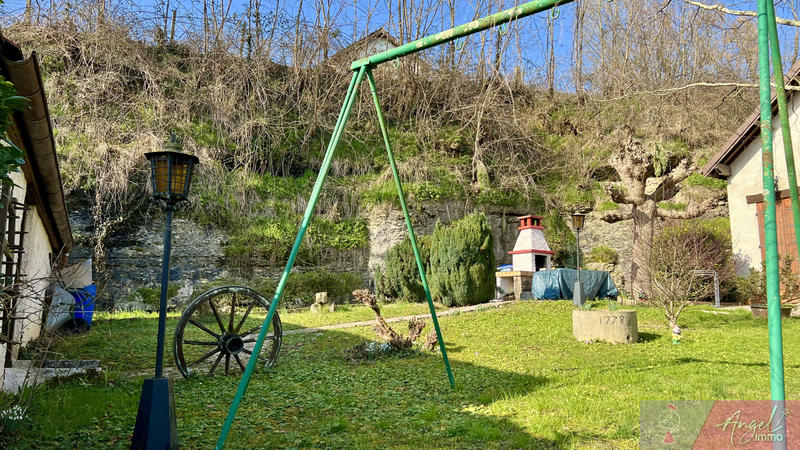 Maison - 166 m² - 7 pièces