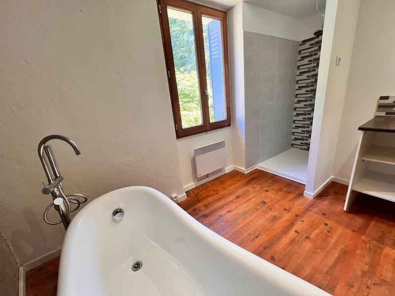 Maison - 163 m² - 6 pièces