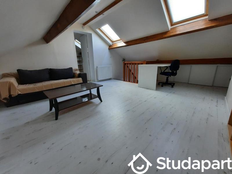 Chambre - 12 m² - 1 pièce