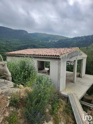 Maison - 101 m² - 4 pièces