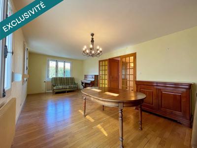 Maison - 143 m² - 7 pièces