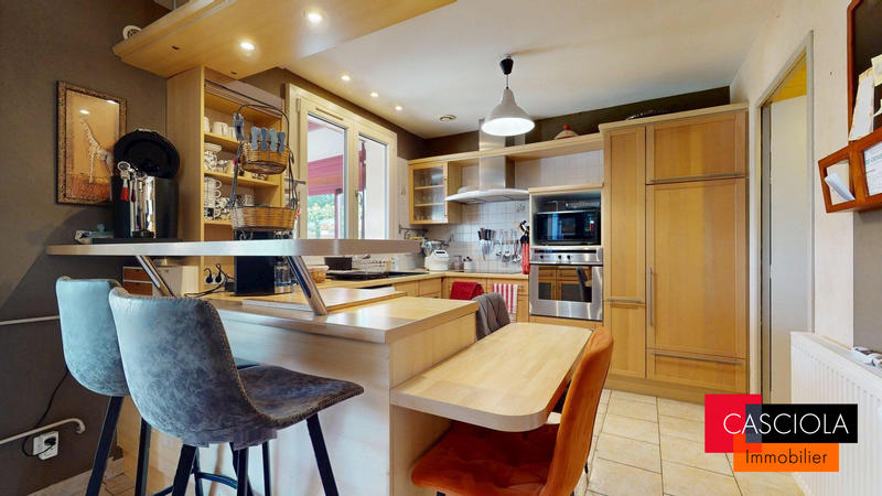 Maison - 118 m² - 6 pièces