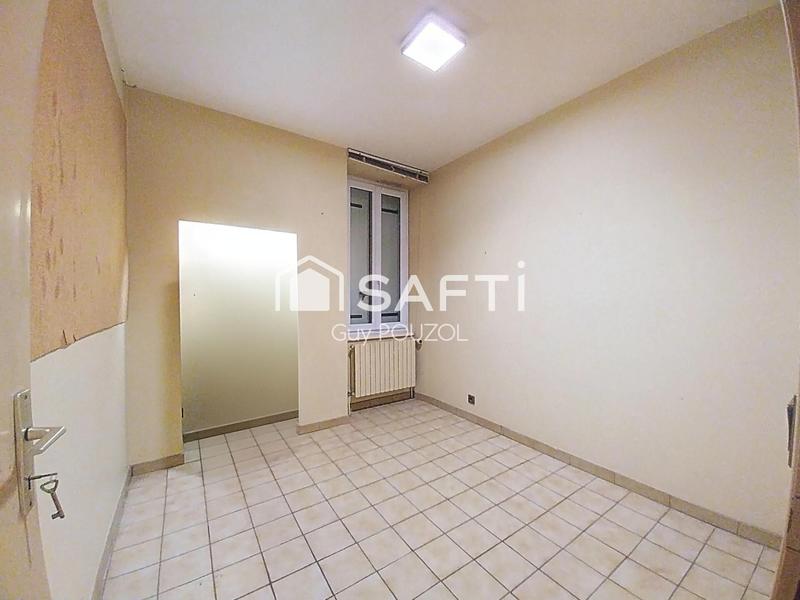 Maison - 320 m² - 14 pièces