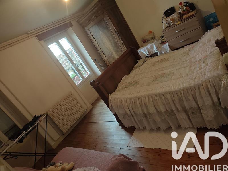 Maison - 190 m² - 7 pièces