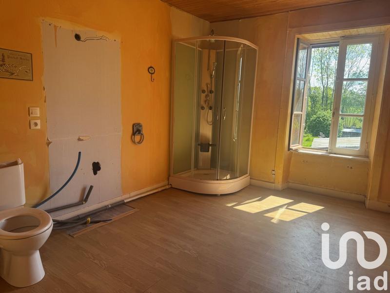 Maison - 236 m² - 9 pièces