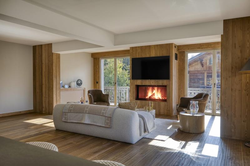 Maison - 212 m² - 6 pièces