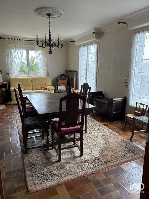 Maison - 135 m² - 7 pièces