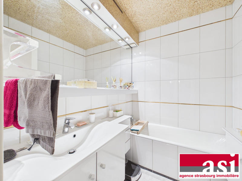 Appartement - 111 m² - 5 pièces