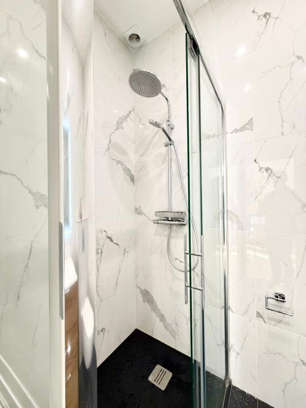 Studio - 27 m² - 2 pièces