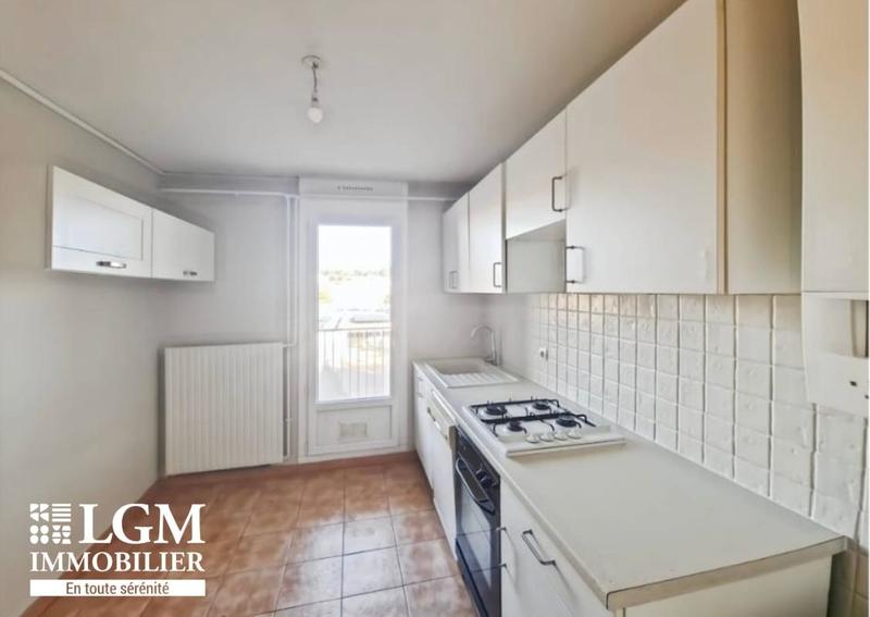 Appartement - 81 m² - 3 pièces